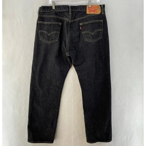Levi's 501 Jeans Men's Sz 38x32 Black Straight Leg Mid-Rise Regular Fit Pockets - Picture 2 of 10